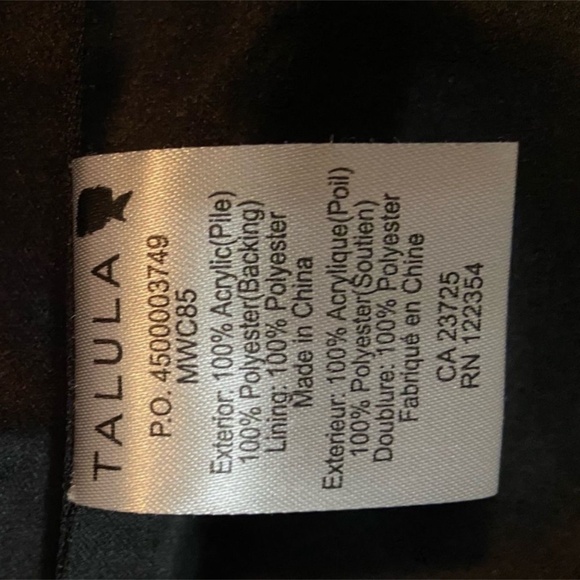 Talula for Aritzia vegan fur vest Size XS - Picture 7 of 12